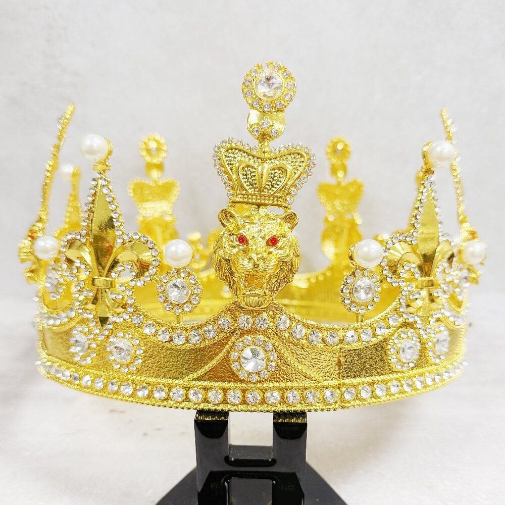 Vintage Royal Wedding crown, handmade crown, groom headpiece, cosplay headdress